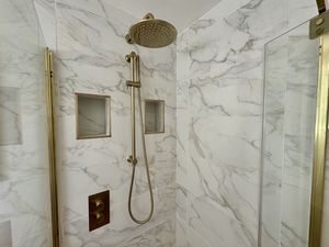 Bathroom- click for photo gallery